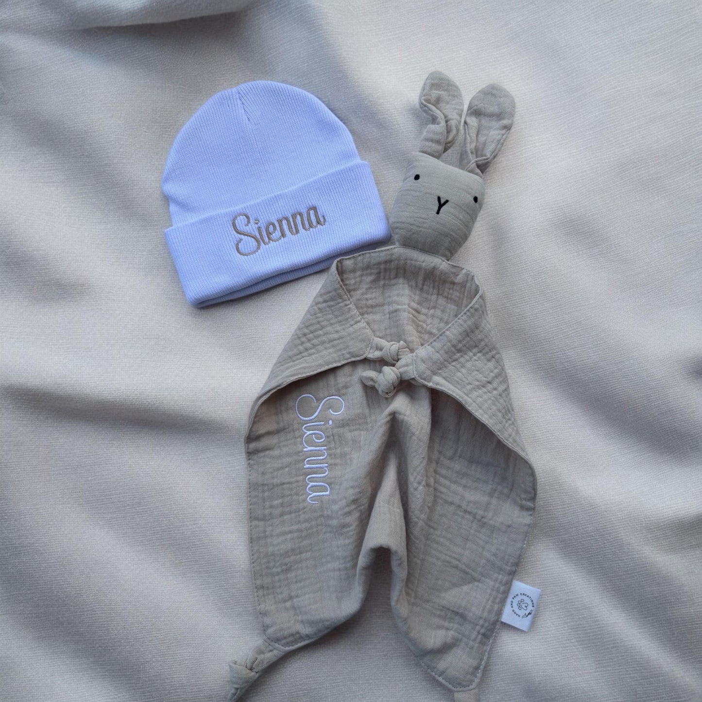 Personalised New Baby Gift | Comforter & Hat Baby Shower Gift | Coming Home Outfit | Gift | Baby Comforter | Baby Hat
